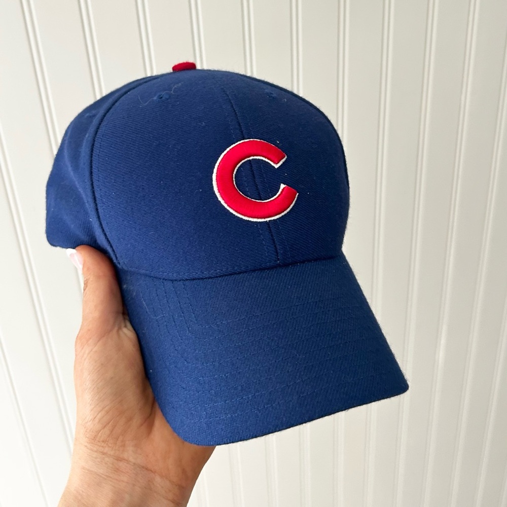 Genuine Merchandise Chicago Cubs Blue Cap with Red C Logo